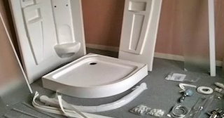 Установка и монтаж душевых кабин от 4133 руб. в Петергофе - СантехДомПтф