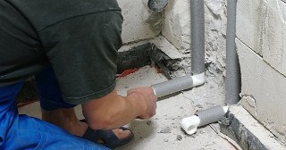 Замена стояка Петергоф цена от 961 руб.
